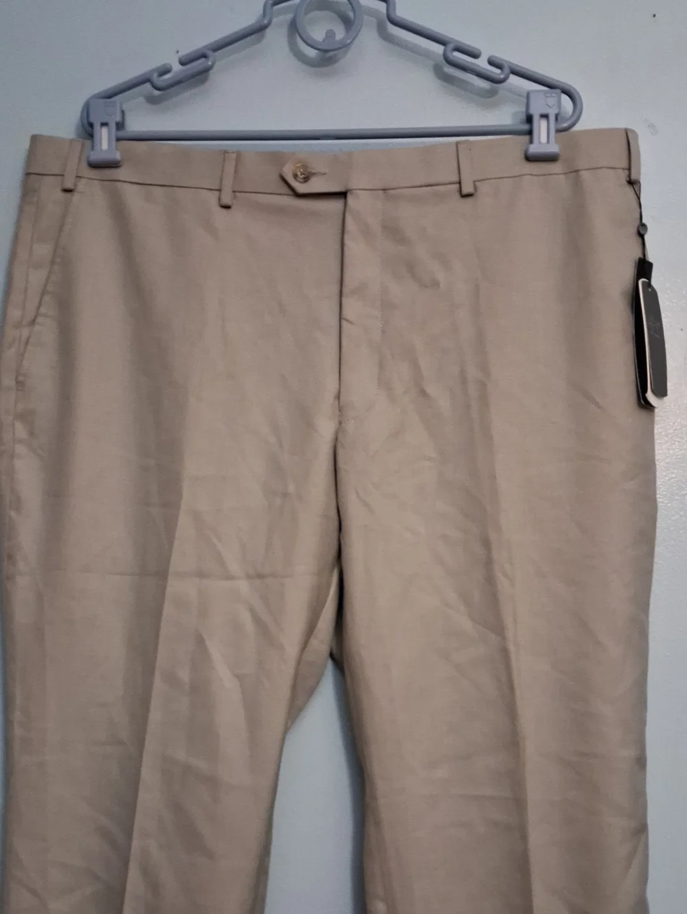 Greg Norman Size W42×L30 Men's Performance Tan Khaki Slim-fit Dress Pants.